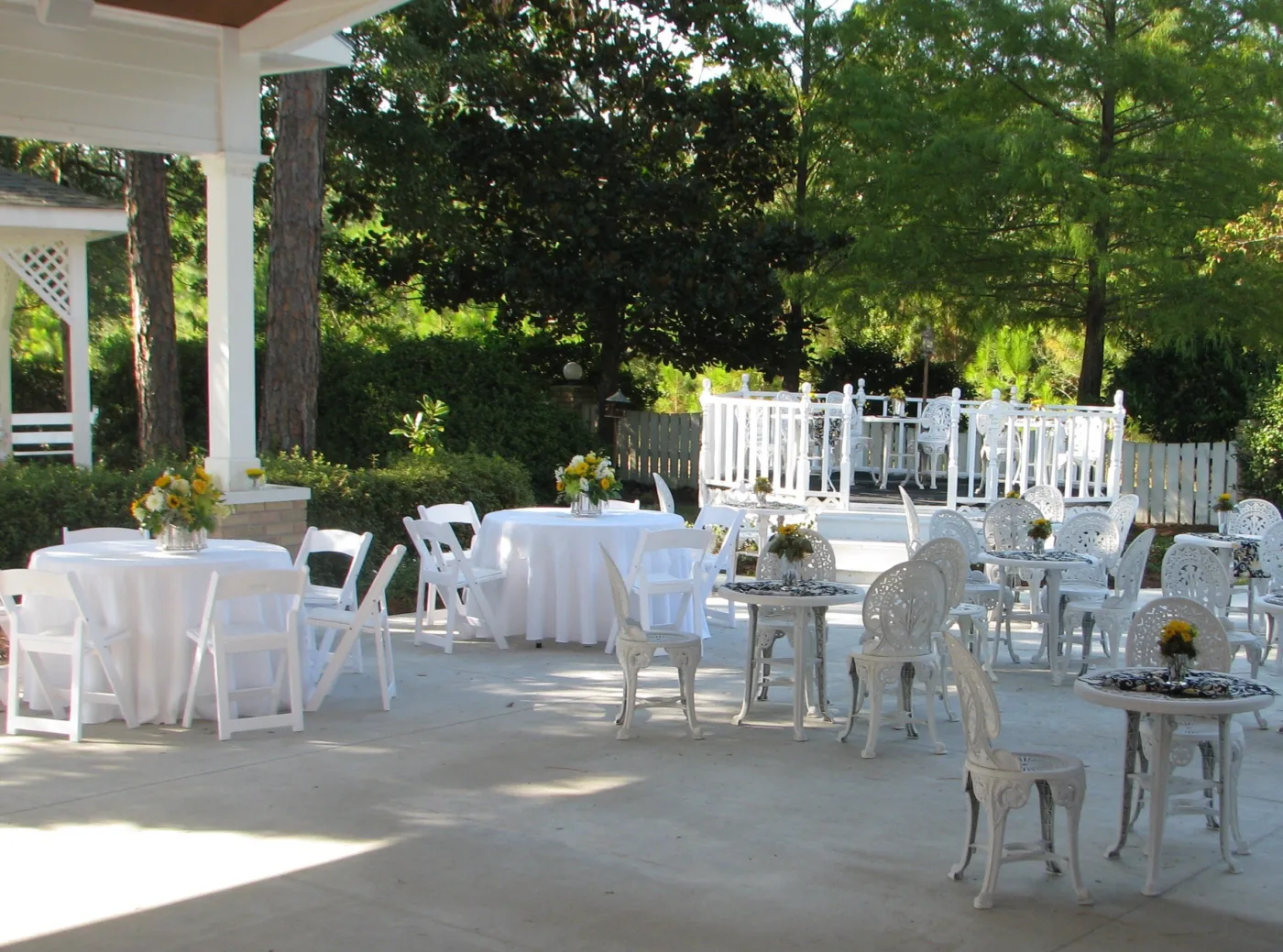 OUTDOOR SEATING for Reception