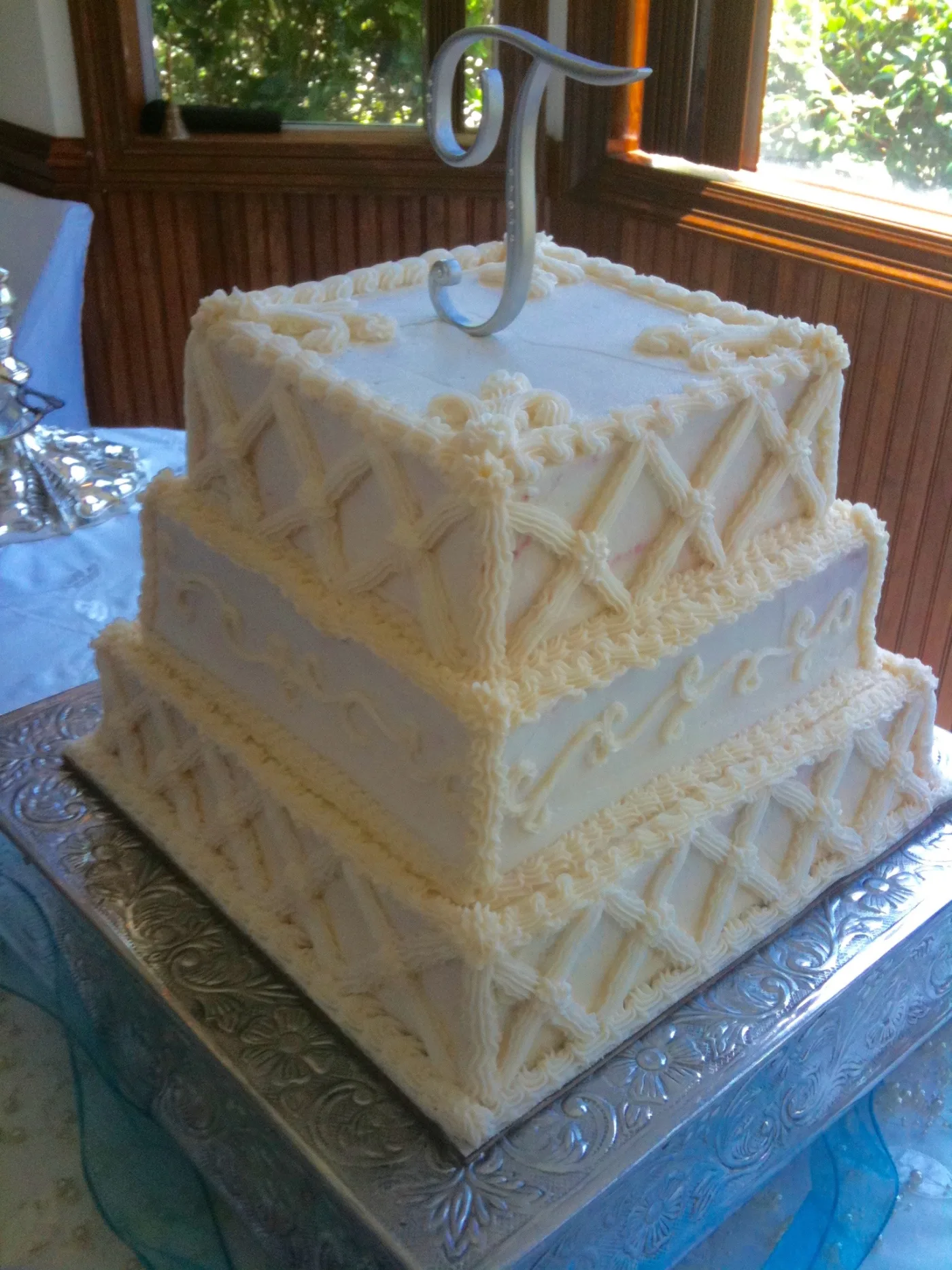 Square Bride's Wedding Cake